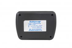 OXE Nabíječka baterií AA na 6 ks, s displejem a 8 ks nabíjecích baterií Varta 56706 R6 2100mAh NIMH basic