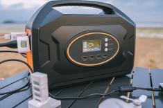 OXE Powerstation S1000 a 2x solární panel SP100W + brašna na kabely ZDARMA!