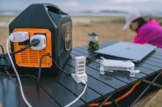 OXE Powerstation S1000 a 2x solární panel SP100W + brašna na kabely ZDARMA!