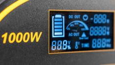 OXE Powerstation S1000 a solární panel SP200W II + brašna na kabely ZDARMA!